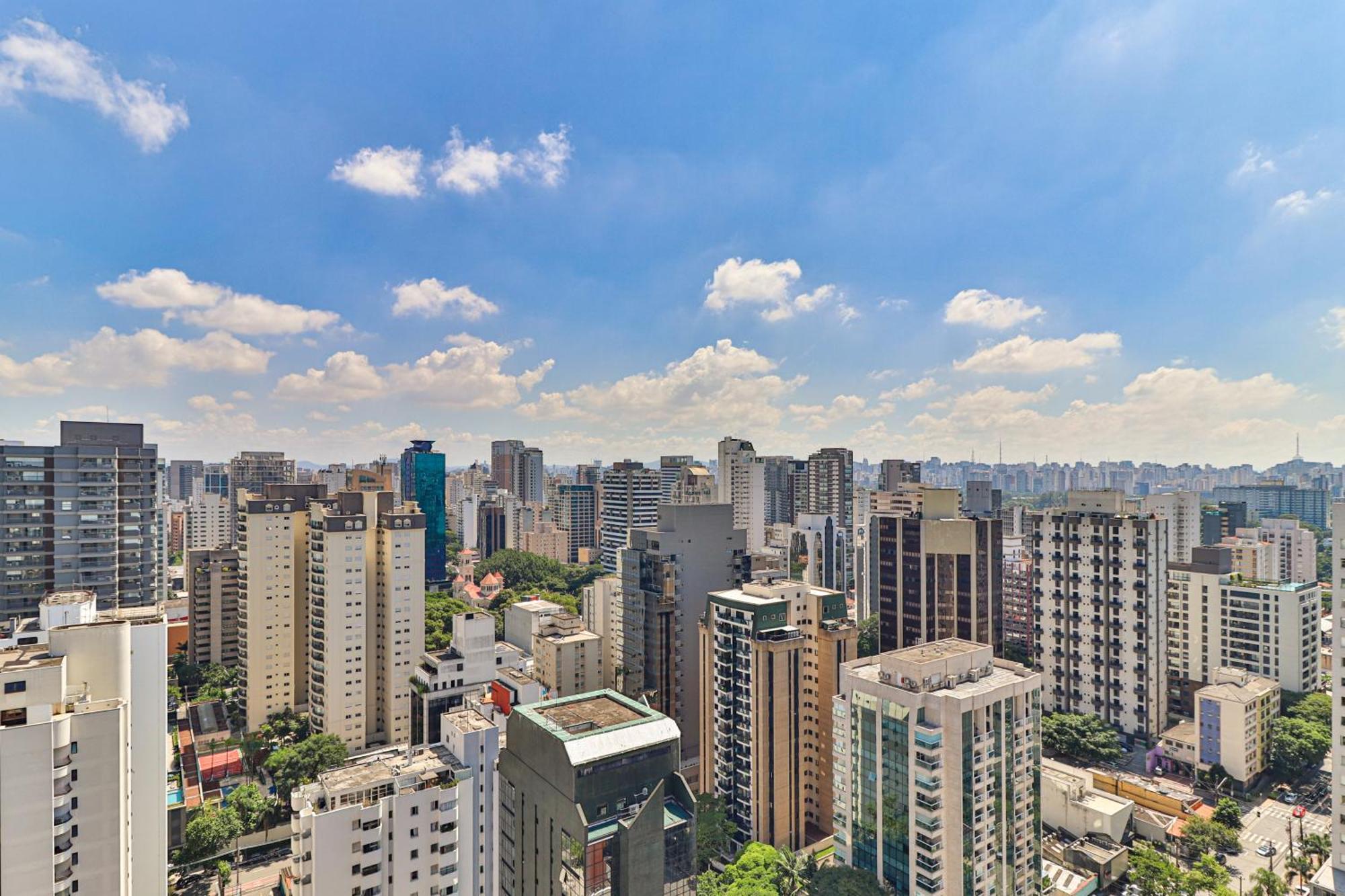 Em - Moema Apartamento
